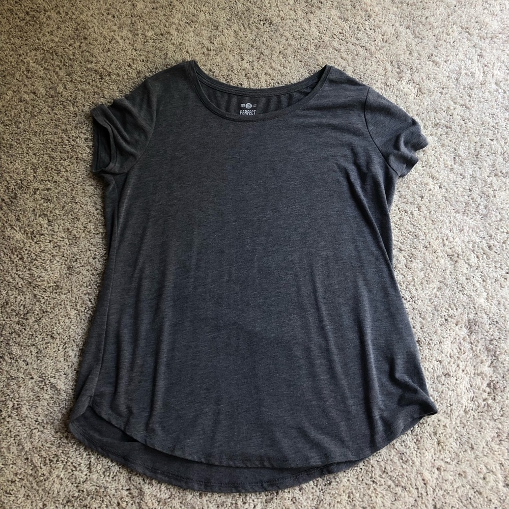 a grey t-shirt